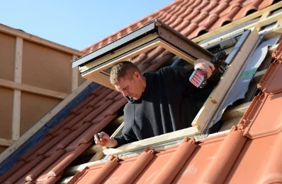 Pose de fenêtres de toit Velux à Murvaux